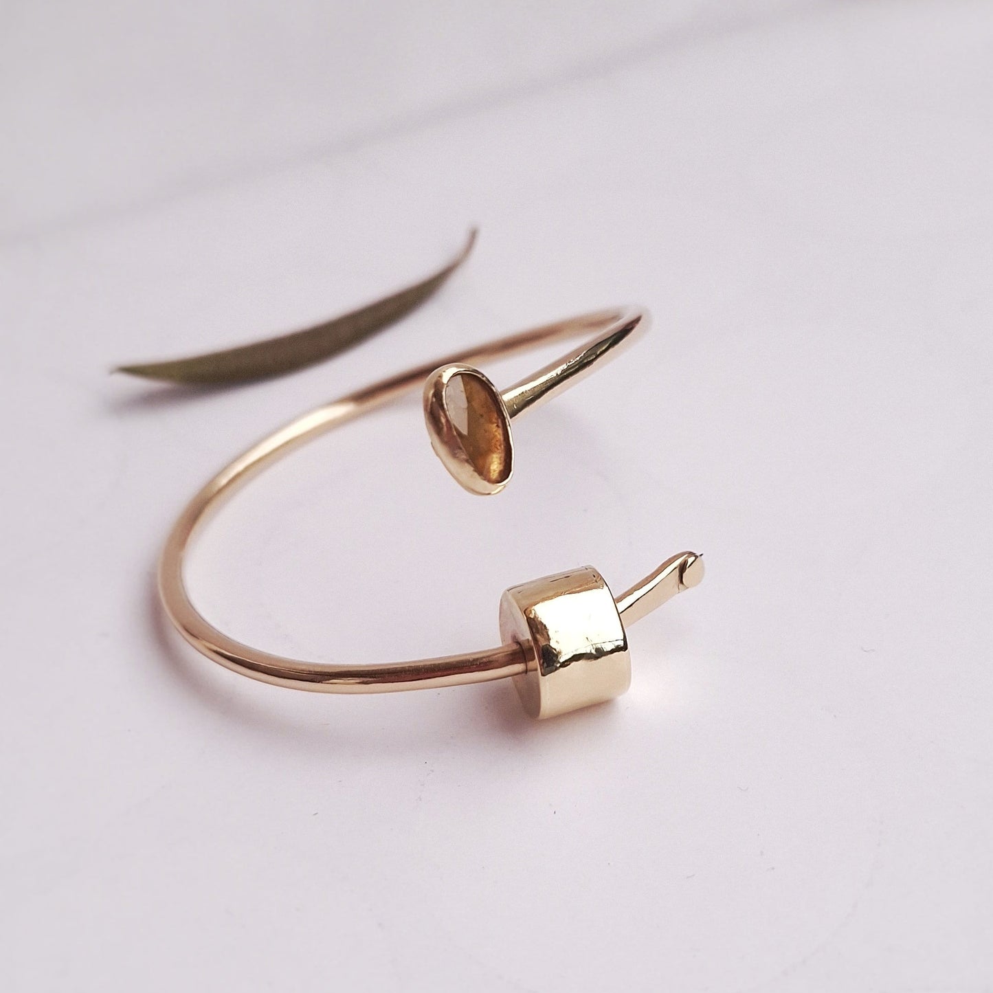 Narukvica TOČ UNIKAT-Narukvice-Minerva by Jelena Fogec