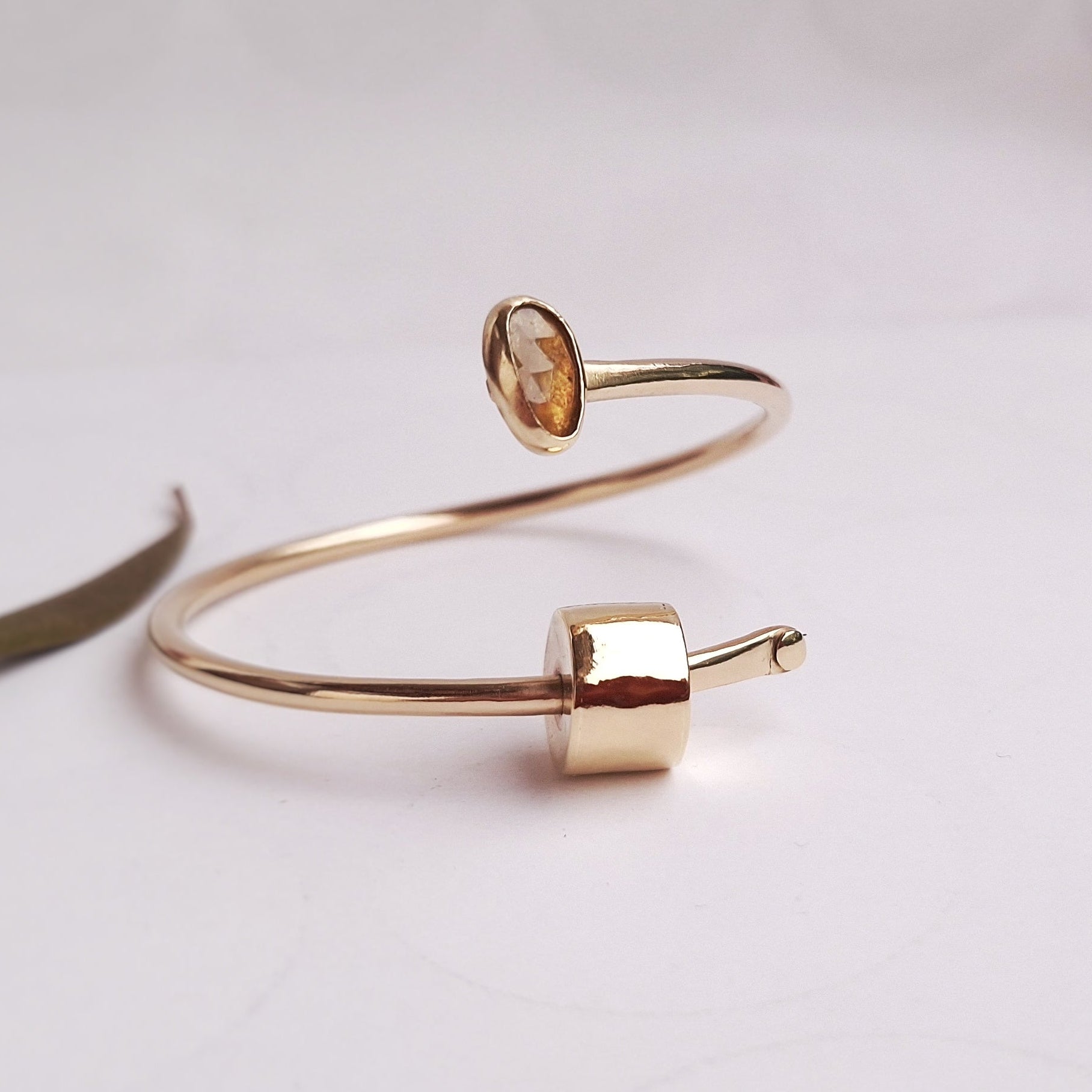 Narukvica TOČ UNIKAT-Narukvice-Minerva by Jelena Fogec