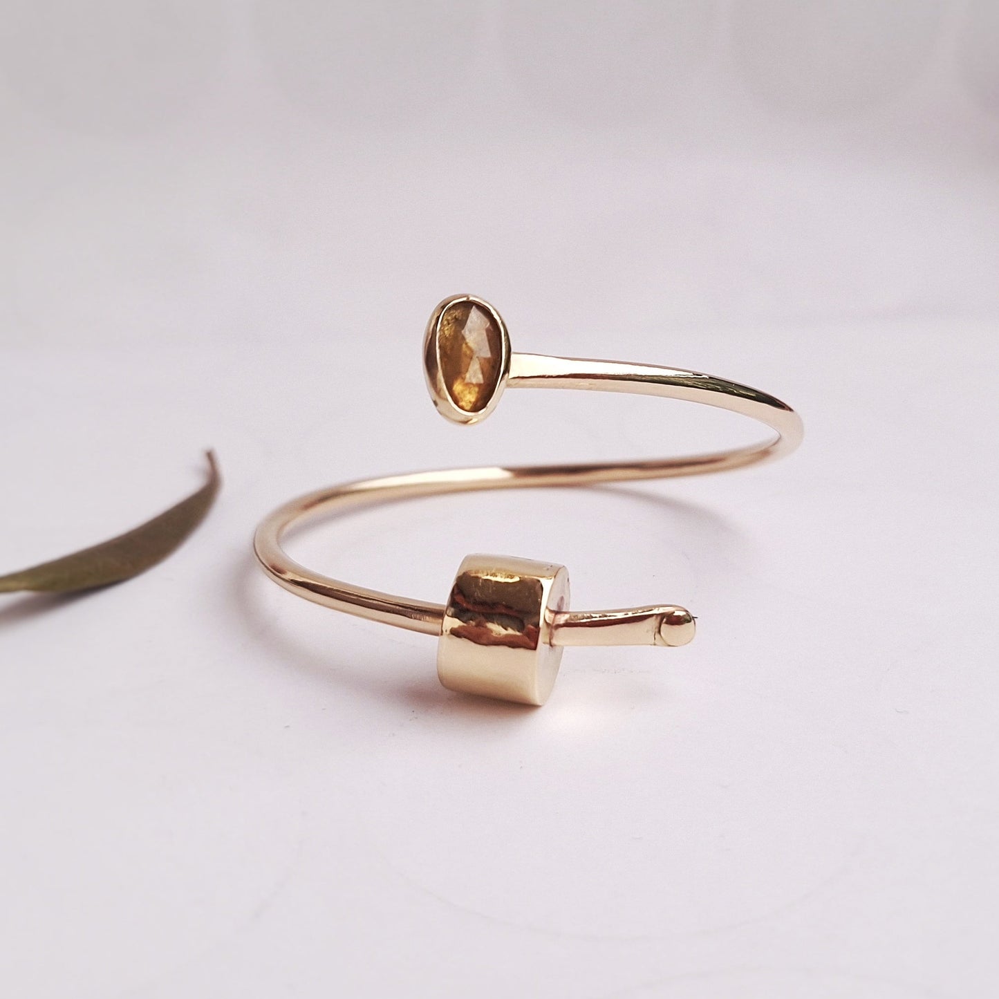 Narukvica TOČ UNIKAT-Narukvice-Minerva by Jelena Fogec