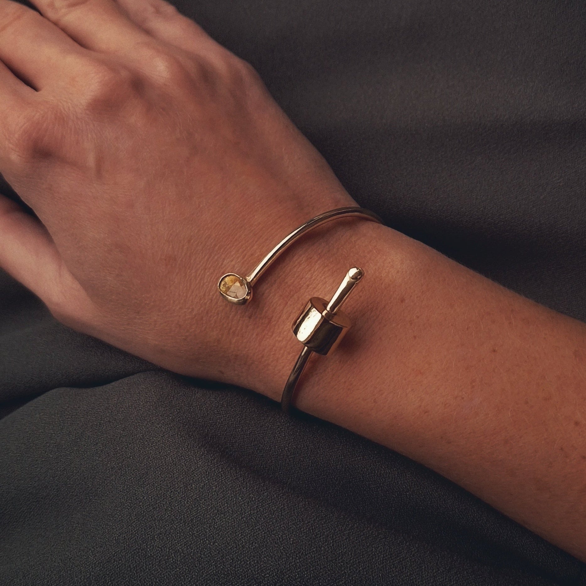 Narukvica TOČ UNIKAT-Narukvice-Minerva by Jelena Fogec