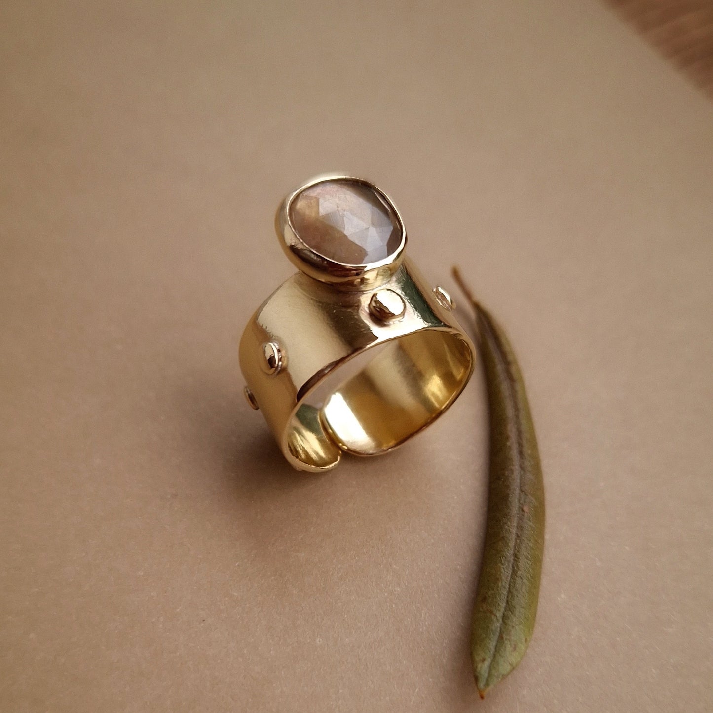 Prsten PLODOVI POD KROŠNJOM UNIKAT-Prstenje-Minerva by Jelena Fogec