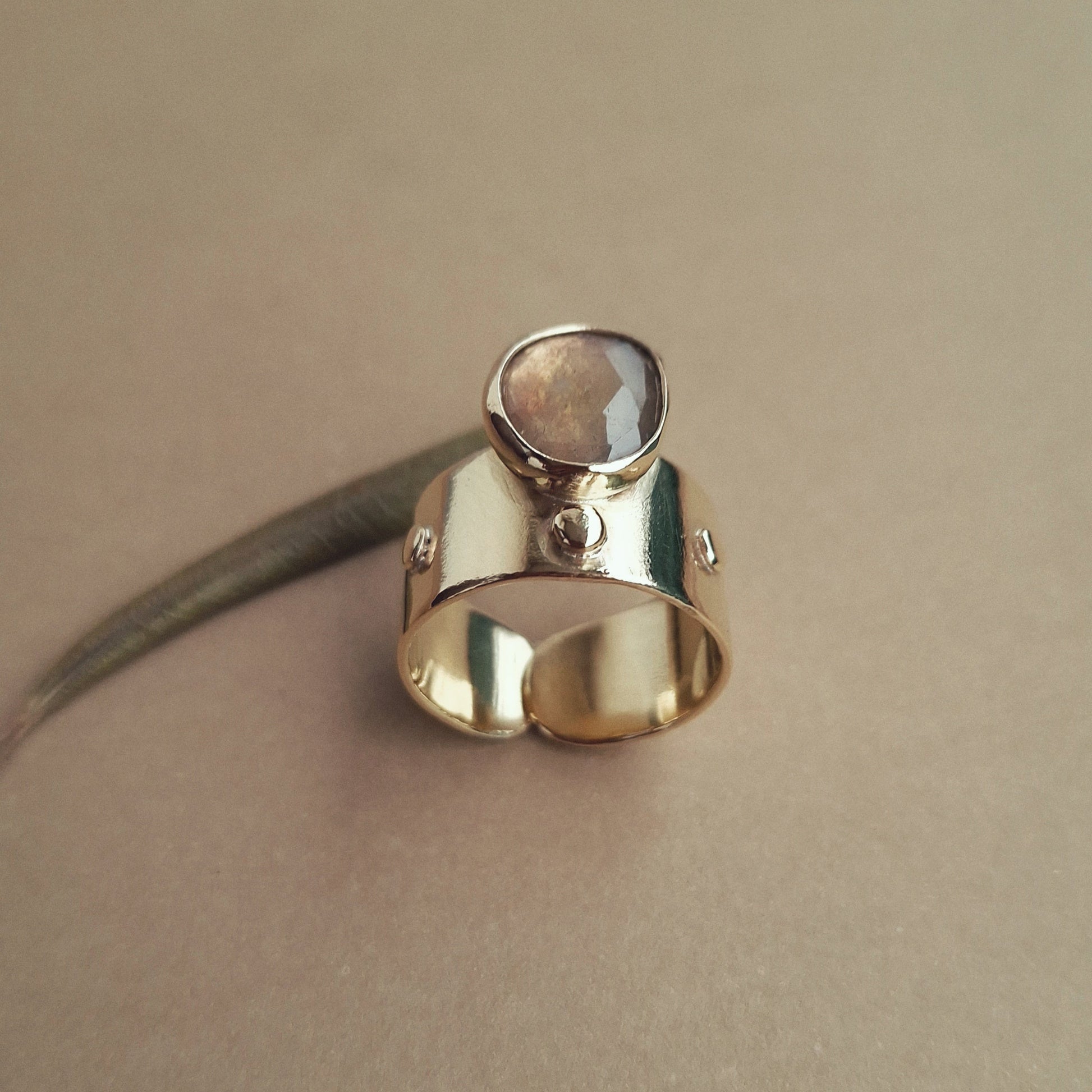 Prsten PLODOVI POD KROŠNJOM UNIKAT-Prstenje-Minerva by Jelena Fogec