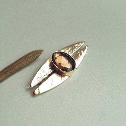 Broš U ZAGRLJAJU LISTA UNIKAT-Ostalo-Minerva by Jelena Fogec