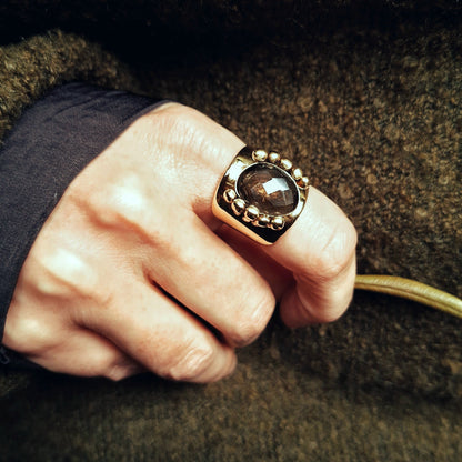 Prsten OBLICA U RUCI UNIKAT