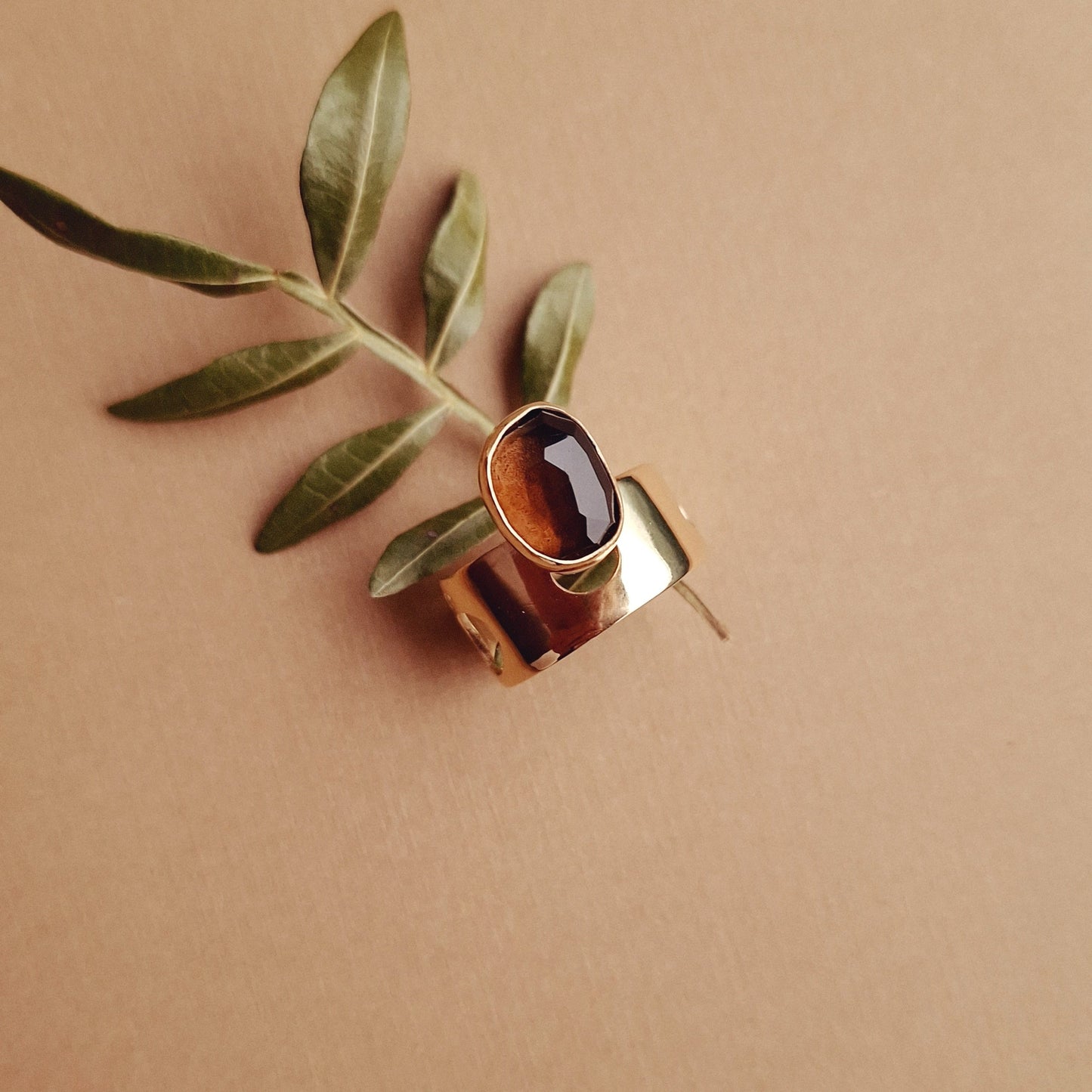 Prsten NA VRHU KROŠNJE UNIKAT