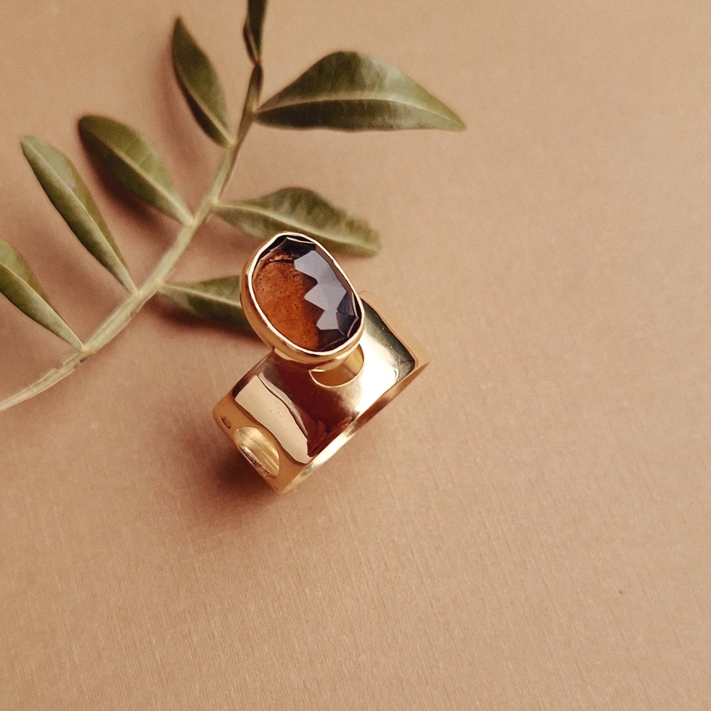 Prsten NA VRHU KROŠNJE UNIKAT