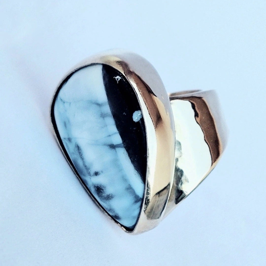 Prsten ISPOD POVRŠINE UNIKAT