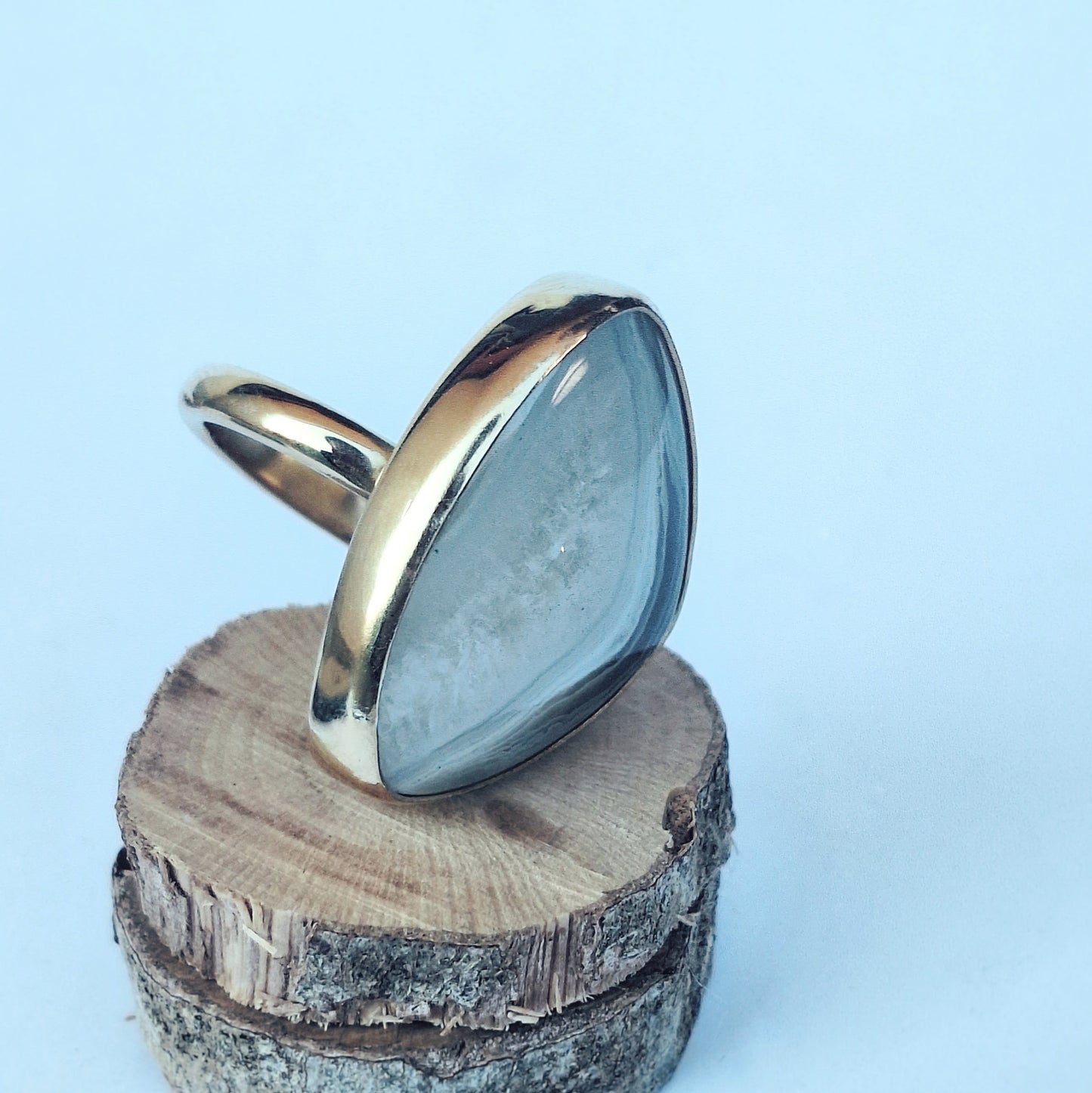 Prsten POGLED U LED UNIKAT